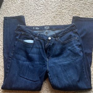 Women’s skinny jeans